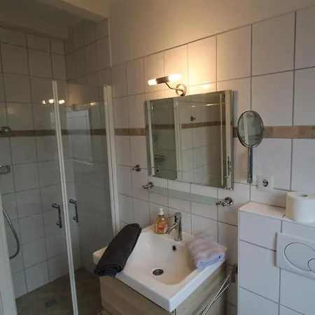 With 2 Bedrooms Appartement